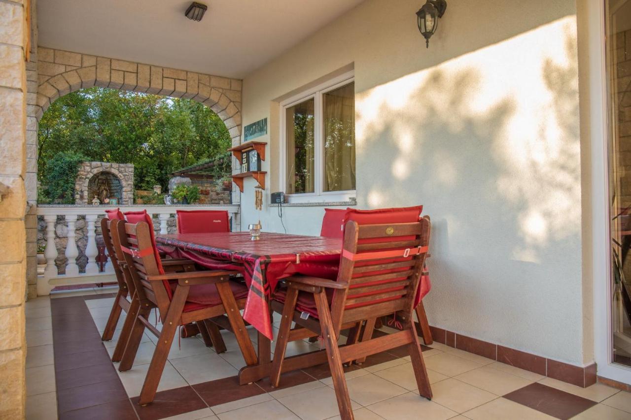 Apartments Ruza تْسْغيكفانِتْسا المظهر الخارجي الصورة