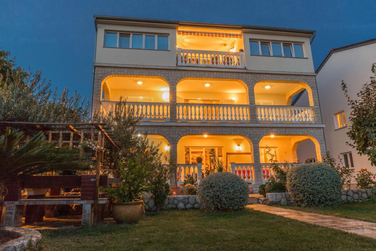 Apartments Ruza تْسْغيكفانِتْسا المظهر الخارجي الصورة